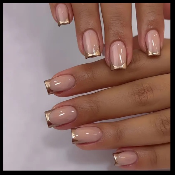 NWOT~ Full cover press on nails, set of 24 count - Picture 9 of 9